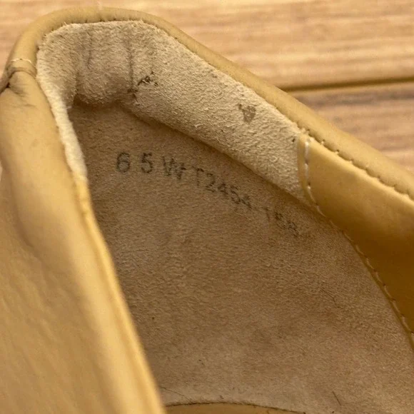 TROTTERS Harlowe Flat Shoe Beige Nude Women Size 6.5W Wide Width Casual Office - Picture 3 of 12